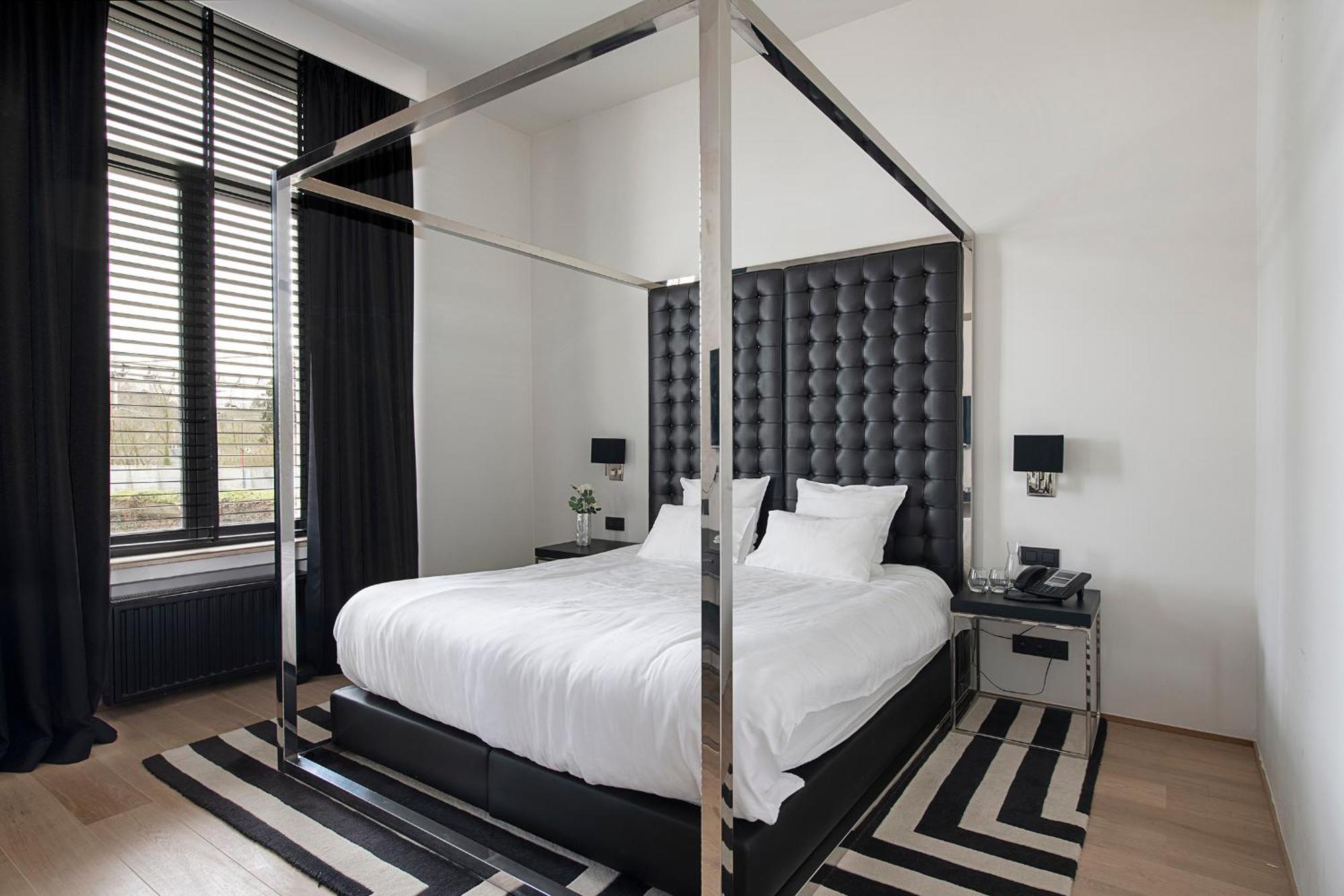 Hotel Groenendaal Hoeilaart ภายนอก รูปภาพ